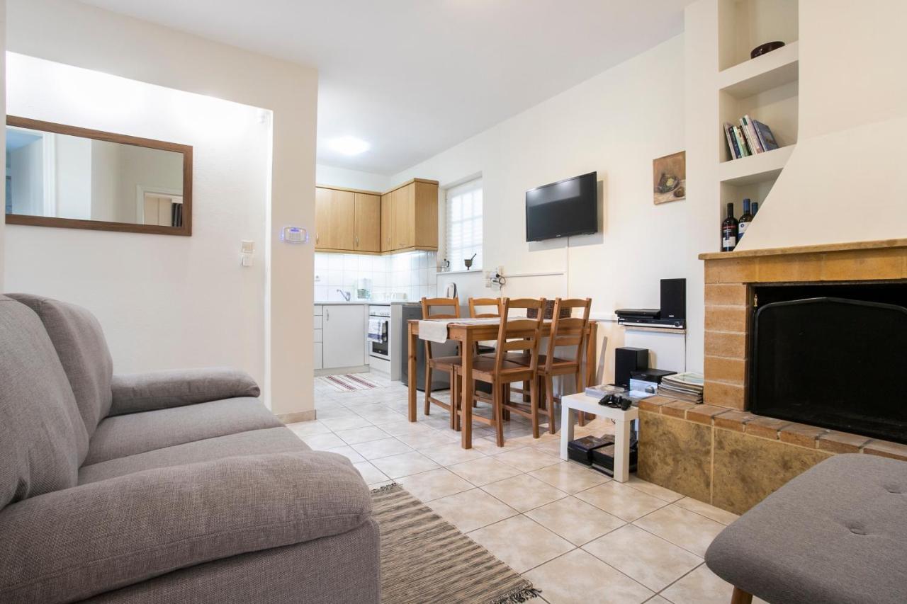 Anavyssos 1 Bedrm 4 Prs Flat 5Min Walk From Beach Екстериор снимка